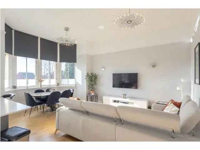 2 Bedroom Flat for Sale Gartcosh G69 8FD