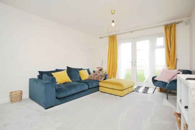 Four Bedroom Detached House Ashlawn Gardens