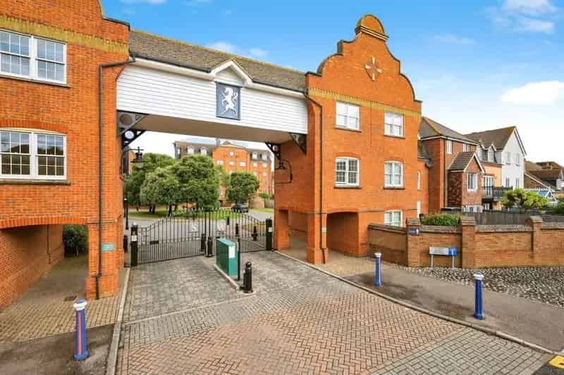 3-Storey Townhouse with Private Garden and Garage
