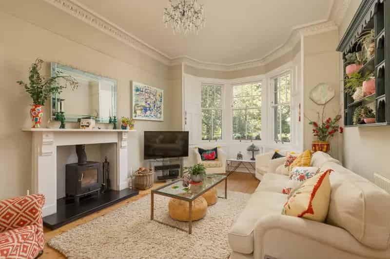 3 Bedroom Semi Detached House Cramond