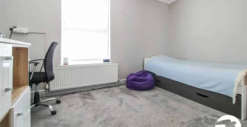 23 Bedroom House to Rent Near Ebbsfleet Station