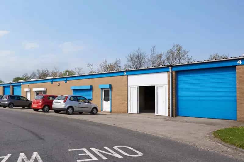 Industrial Units To Rent Steel Frame Brick Elevations Loading Doors