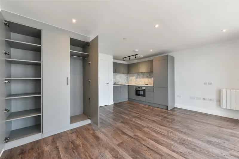 1 Bedroom Studio Apartment to Rent Portsmouth