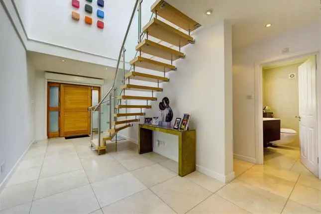 5 6 Bedroom House for Sale West Heath Avenue London NW11