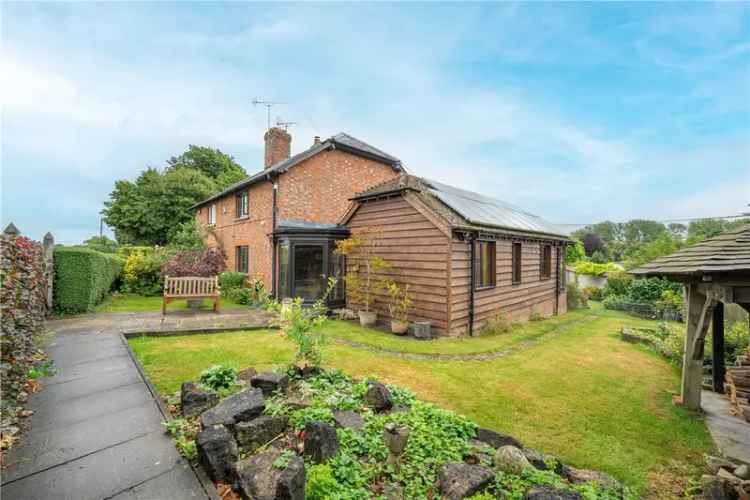 4 Bed Cottage with Land and Garage