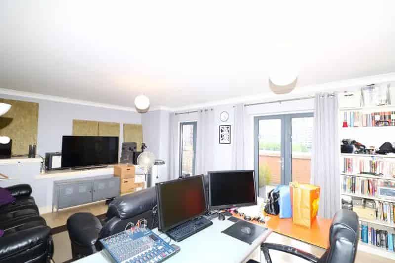 2 Bedroom Apartment Birmingham City Centre