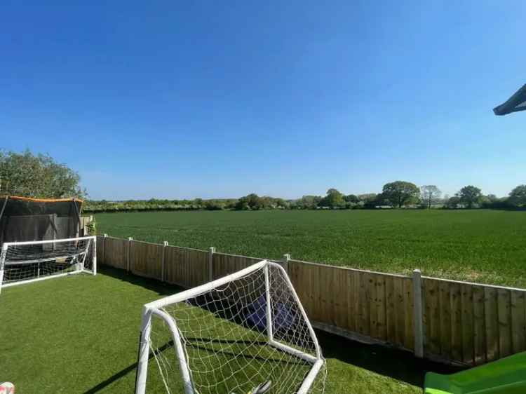 5 Bed House for Sale in Hampton Magna