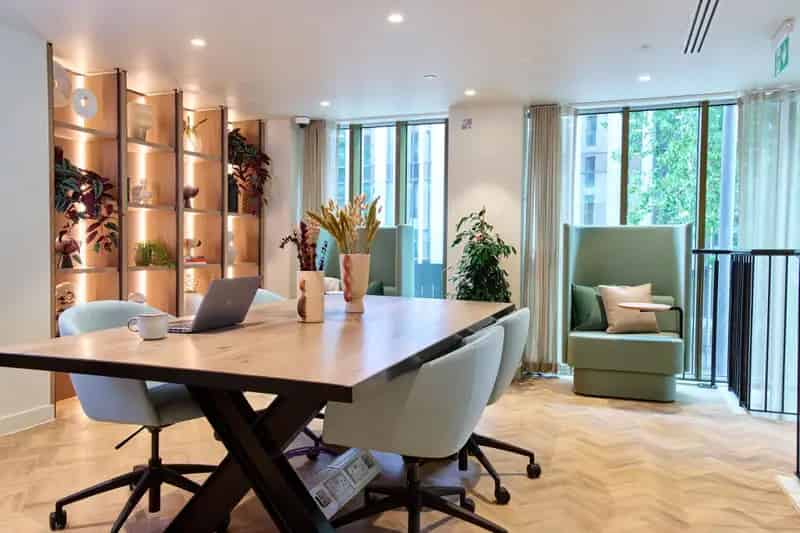 1 Bedroom Apartment Available Now Brand New Panoramic Roof Terrace