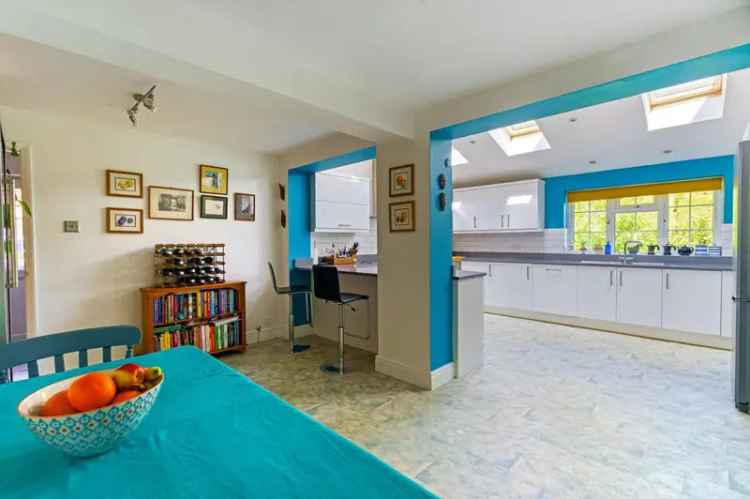 5 Bedroom Detached House for Sale in Buckinghamshire