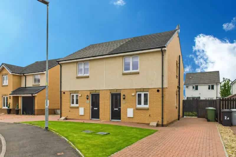 2 Bedroom Semi Detached House to Rent Cambuslang