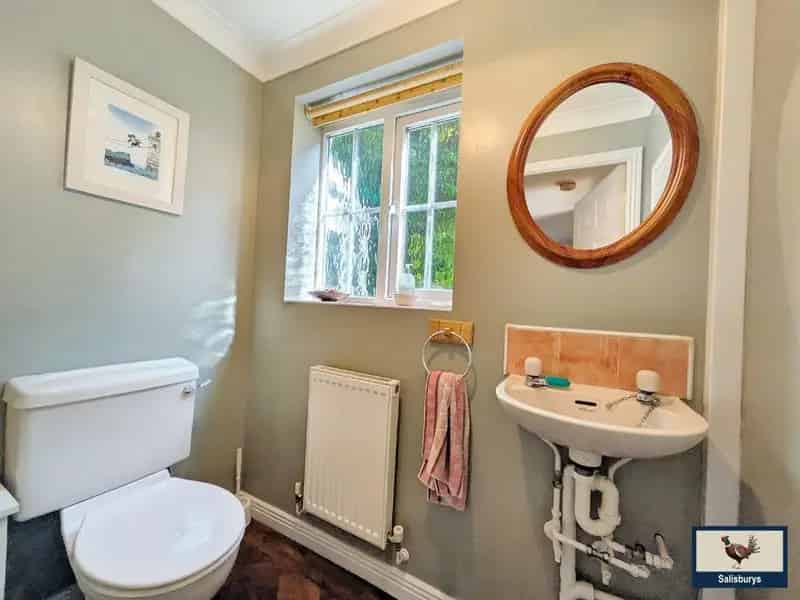 3 Bed House for Sale - Family Home with Garage and Solar Panels