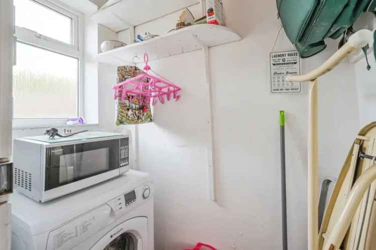 4 Bed Detached Bungalow in Peak District