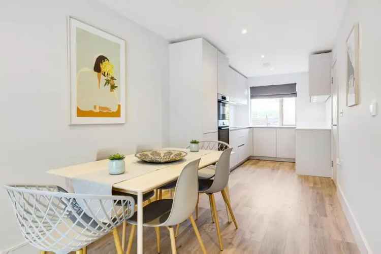 House For Sale in London, England