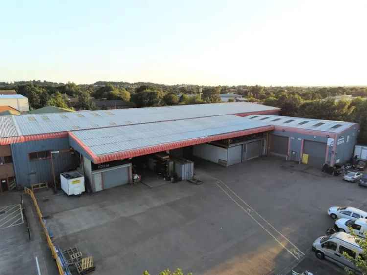 14893 sq ft Industrial Warehouse Unit To Let