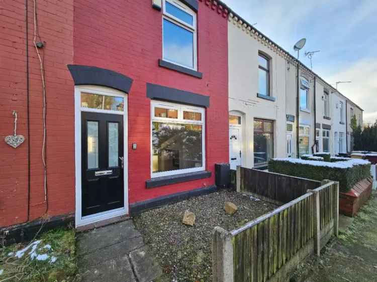 2 Bedroom Terraced House Near Amenities and Schools