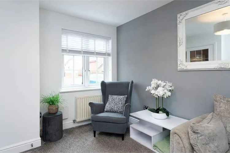 2 Bed Mid Terrace House Motherwell