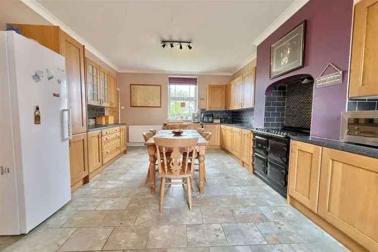 5 Bedroom Farmhouse with Outbuildings and 4.77 Acres