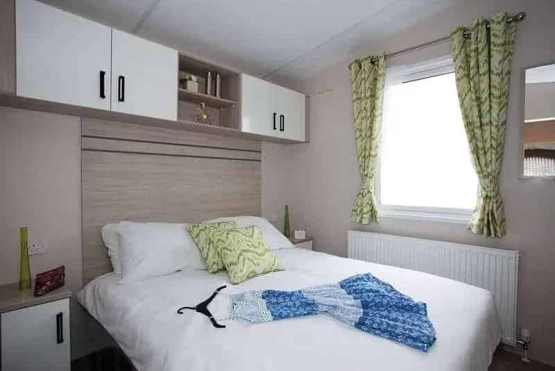 2 bed property for sale