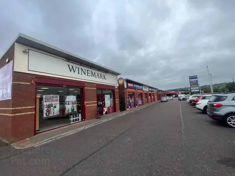 Modern Retail Investment Opportunity in Carrickfergus