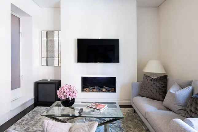 Luxury 2-Bed Mayfair Apartment Near Oxford Street