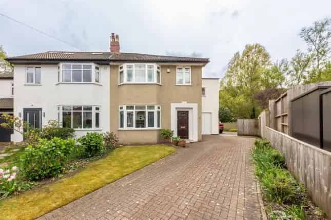 Four Bedroom House for Sale in Bristol BS6
