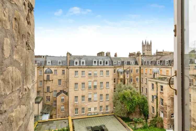2 Bedroom Apartment Bath City Centre Rooftop Views