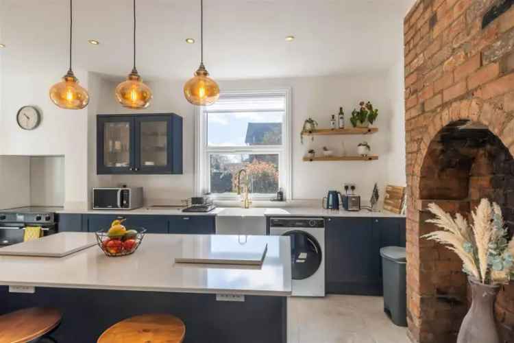 2 Bedroom Cottage for Sale Bournville Village Trust