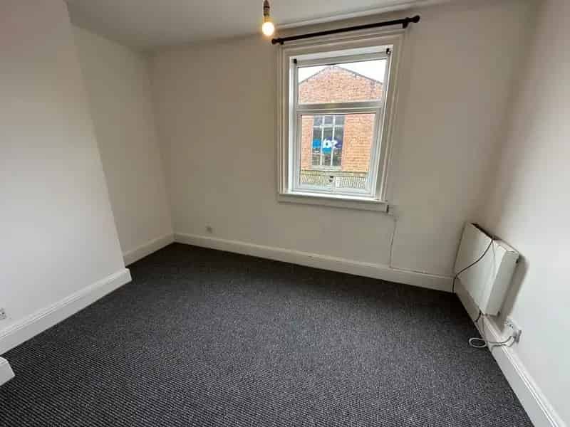 Recently Refurbished Studio Apartment Near Lowestoft Beach