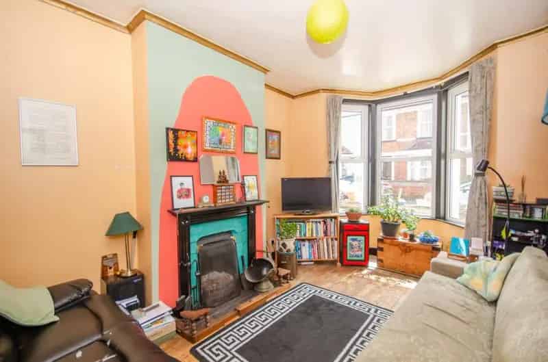 2 Bedroom House For Sale Easton