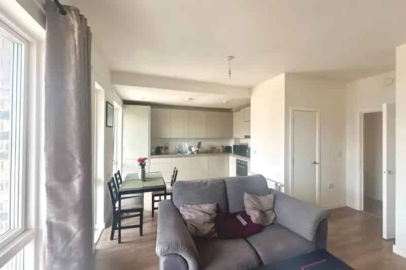 Two Bedroom Flat near Barking Town Centre Chain Free