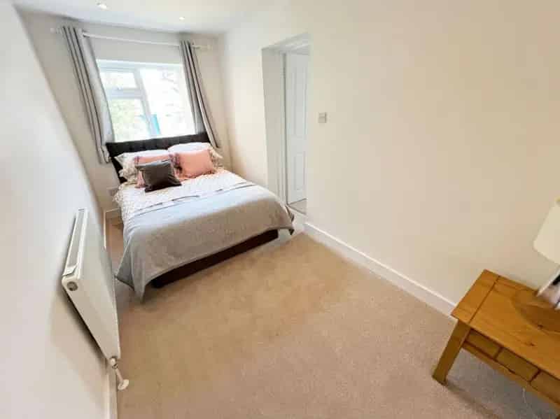 4 Bed Detached House for Sale Great Glen Leicestershire