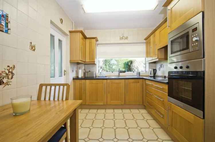 3 Bedroom Detached House Llanishen