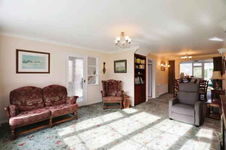 3 Bedroom Detached House for Sale in Dunnington