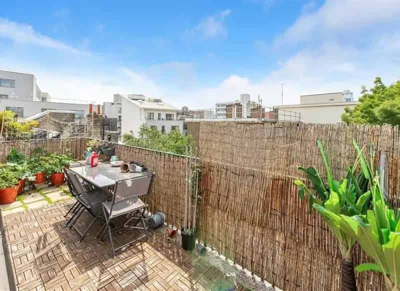 Two Bedroom Whitechapel Flat Near Stations Large Terrace