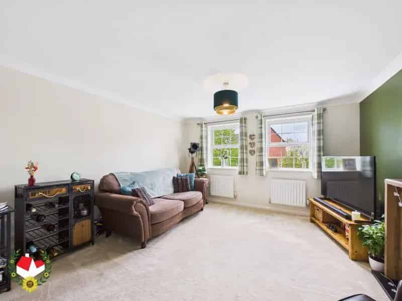 3 Bedroom House For Sale