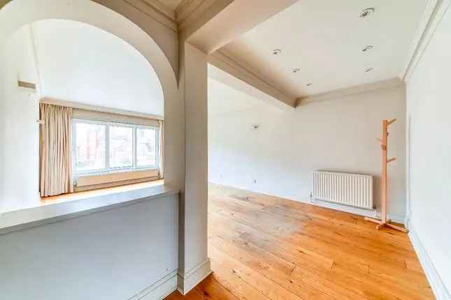 3 Bed Flat to Rent near Hyde Park, London SW7