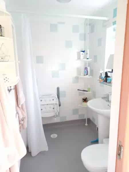 2 Bed Bungalow Wanted Near Amenities
