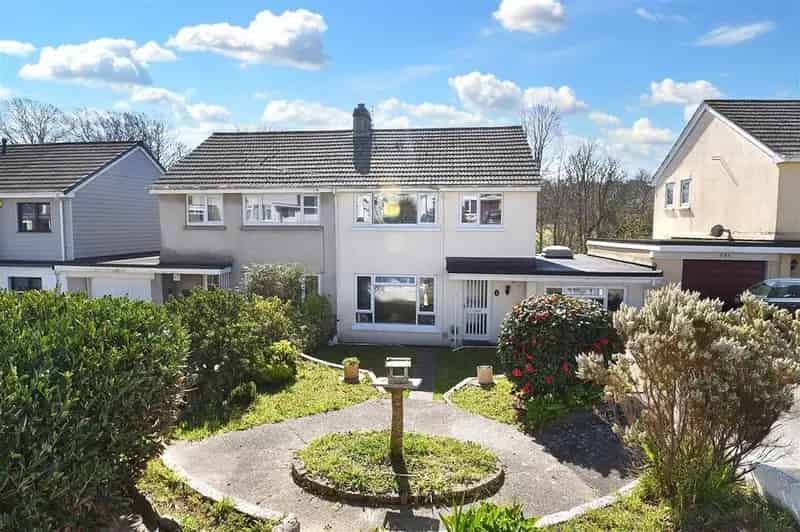 4 Bedroom Semi Detached House for Sale Falmouth