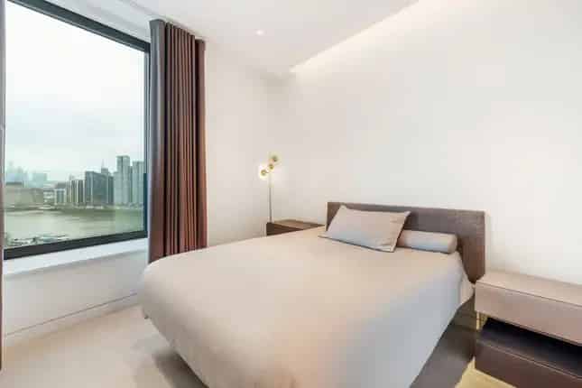 Luxury 2-Bed Riverview Apartment Westminster