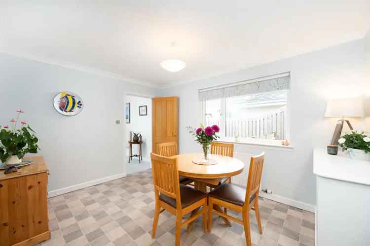 4 Bedroom Detached House for Sale in Torphins Deeside