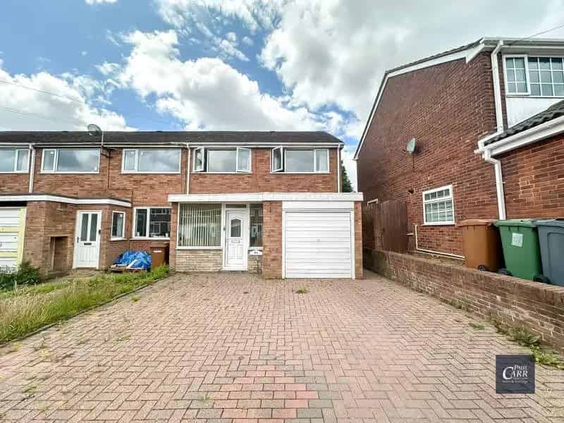 3 Bedroom End Terrace House Streetly Sutton Coldfield