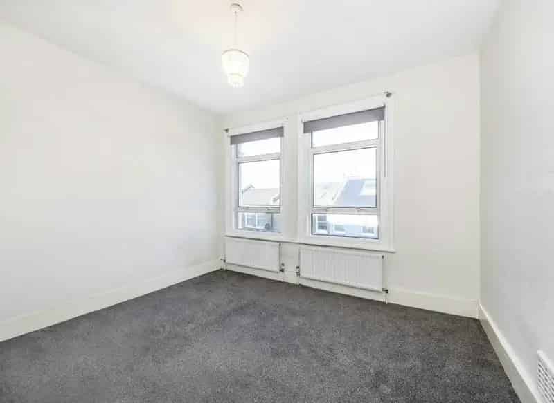 3 Double Bedroom Maisonette Near Parsons Green and Fulham Broadway