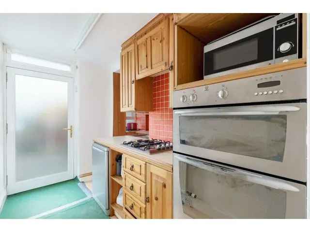 2 bedroom flat  for sale