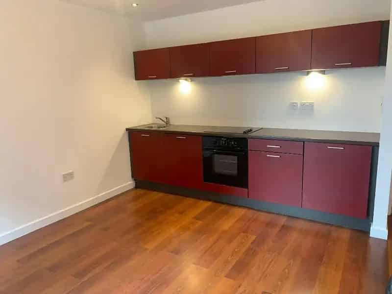 Stylish One Bedroom Apartment Near Sheffield City Centre