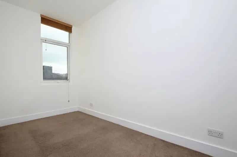 2 Bedroom Flat House to Rent Lewes Road