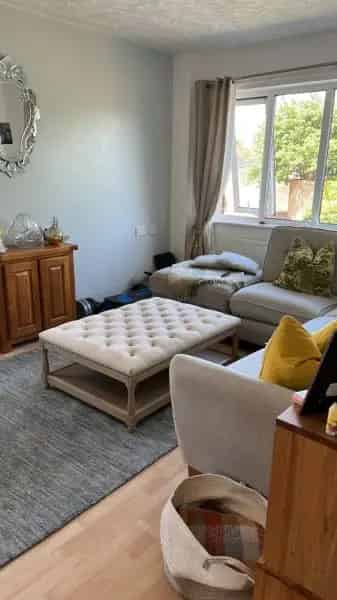 Two Bed Flat in Boughton Under Blean with Wetroom and Garden