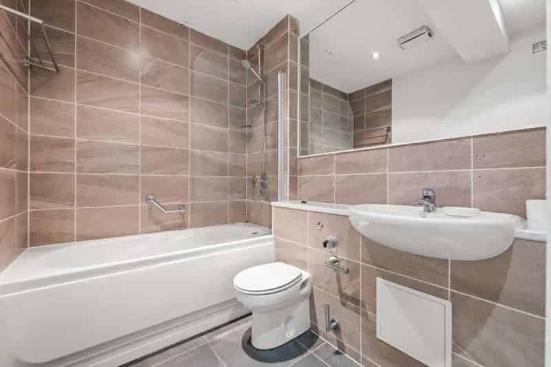 2 Bed Flat for Sale Offers Over 135000