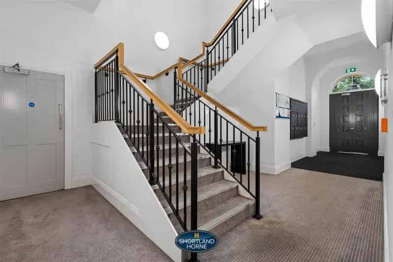 2 Bedroom Apartment for Sale in Historic Building