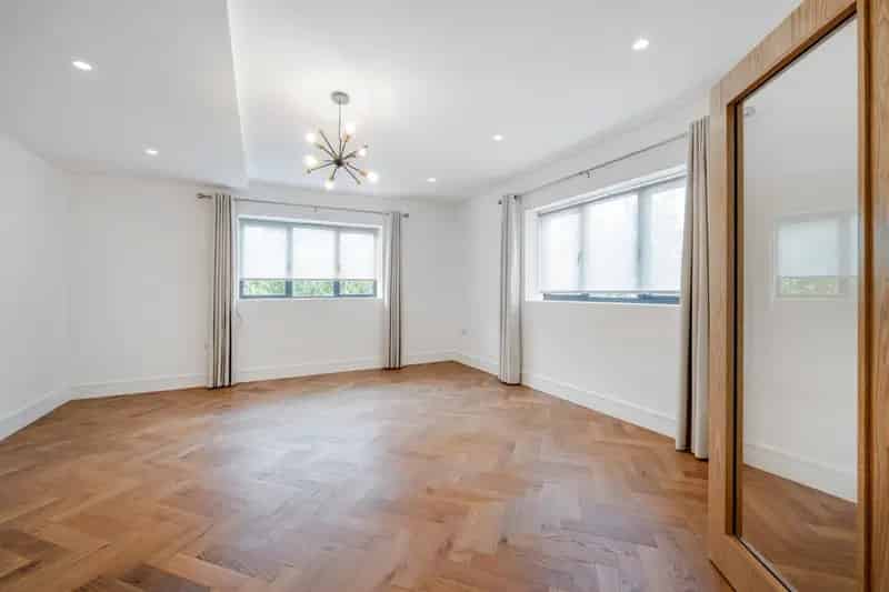 5 Bedroom Detached House Bricket Wood Modern Family Home Chain Free