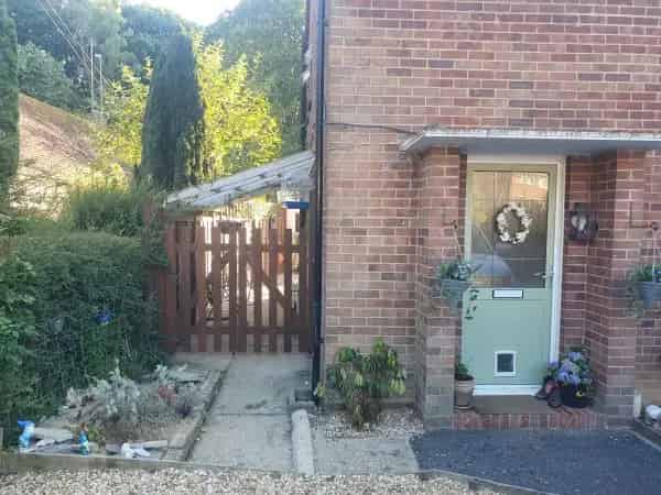 Large 4 Bed House with Loft Conversion and Driveway